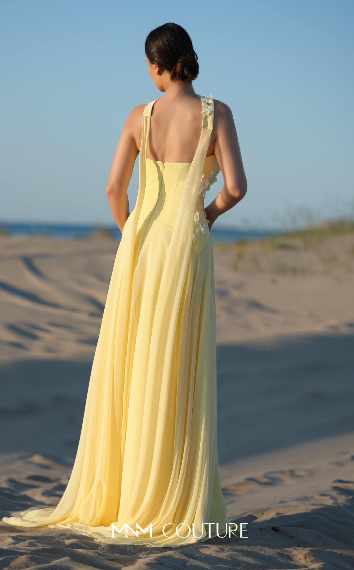 O09001 back view